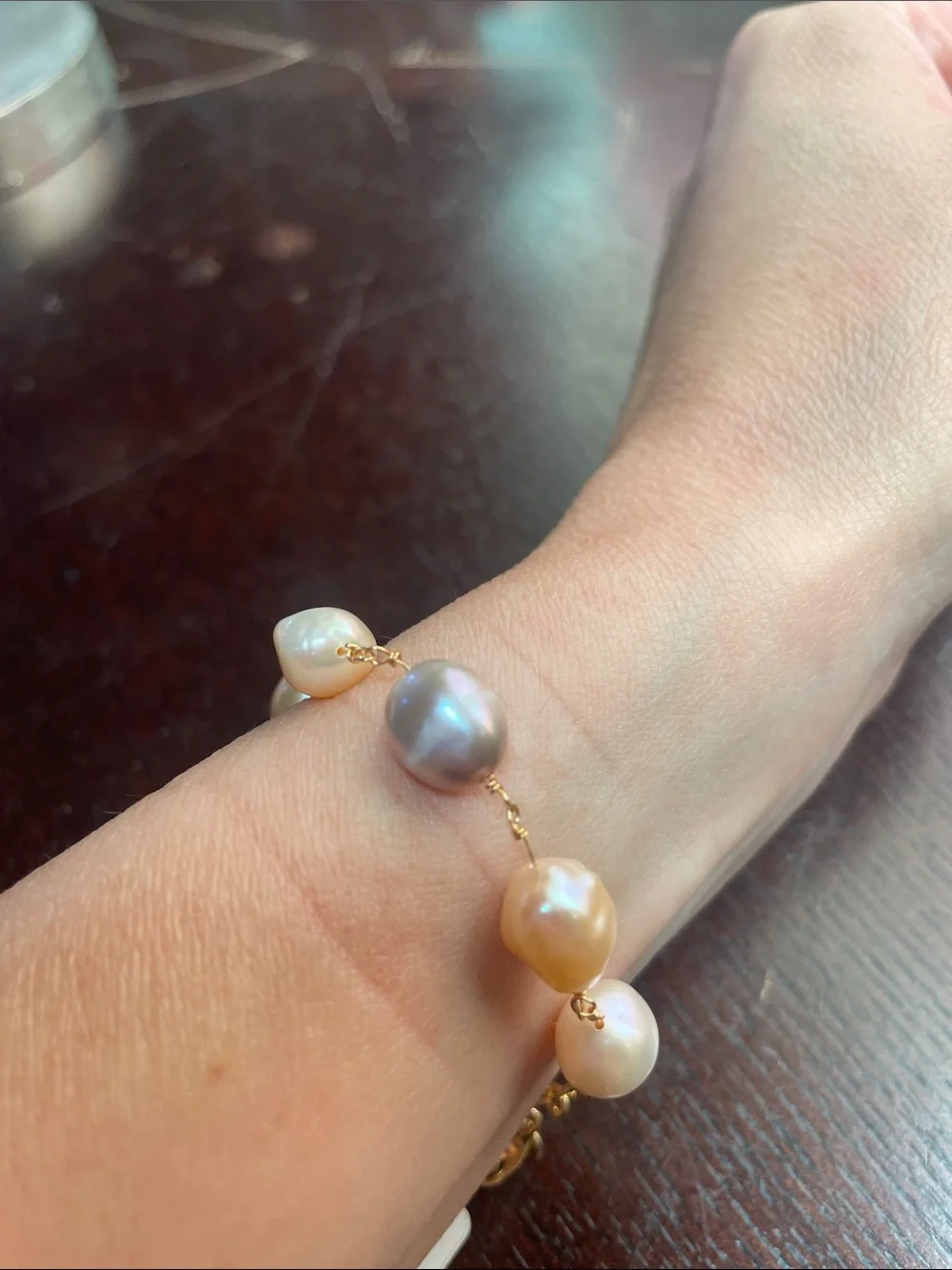 Baroque Pearl Link Bracelet in Multi-Tone Pearlescent with Gold plated chain